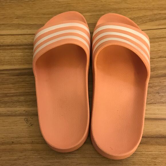 Adidas Adilette White Pink Slip On Sandals Slides Women's 8 - Picture 4 of 6